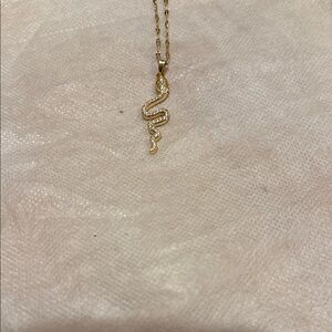 Elegant Gold Snake Pendant Necklace